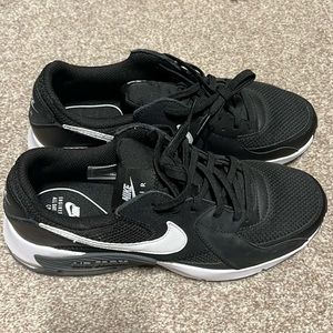 Black & White Nike Air Max’s